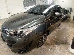 Toyota Yaris 1.5G AT 2019 ABU ABU 2