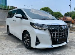 Toyota Alphard 2.5 G A/T Putih