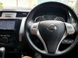 Nissan Terra 2.5L 4x2 VL AT 2018 hitam diesel km 66 ribuan cash kredit proses bisa dibantu 9