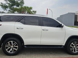 Toyota Fortuner 2.4 VRZ AT Putih 2016 Diesel TGN Pertama TDP 7Jutaan AJAh