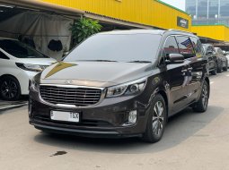 Kia Grand Sedona Ultimate 2017