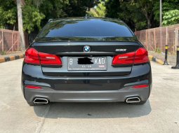 DIJUAL CEPAT 2020 BMW 530I M SPORT AT HITAM PROMO GEDE GEDEAN 5