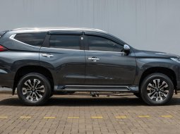 Mitsubishi Pajero Sport Dakar Ultimate 2.4 AT 2021 - Pajak Panjang 4