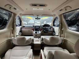 Toyota Alphard X 2009 Coklat 10