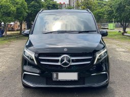 Mercedes-Benz V-Class V 260 2019 Hitam