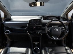 Toyota Sienta Q CVT 2018 Hitam 6