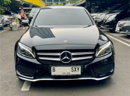 Jual mobil Mercedes-Benz C-Class 2018