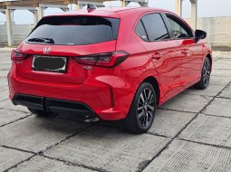 Honda City Hatchback New  City RS Hatchback CVT 2022 Merah 6