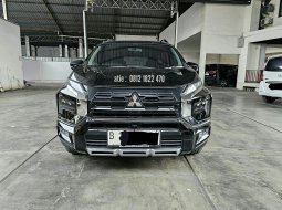 Mitsubishi Xpander Cross premium AT ( Matic ) 2023 Hitam Km low 15rban Good Condition siap pakai