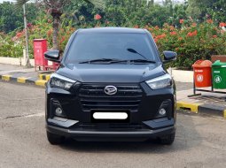 Daihatsu Rocky 1.2 X CVT 2022 hitam km 17 ribuan tangan pertama dari baru cash kredit bisa dibantu