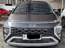 Hyundai Stargazer Prime Captain Seat A/T ( Matic ) 2022 Abu2 Km 25rban Mulus Gress Siap Pakai