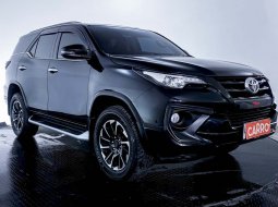 JUAL Toyota Fortuner 2.4 VRZ AT 2020 Hitam