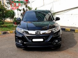 Honda HR-V 1.5L E CVT 2021 hitam km 26 ribuan pajak panjang cash kredit bisa dibantu