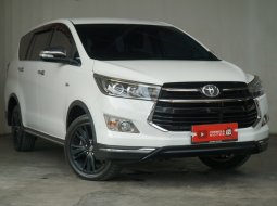 Toyota Innova Venturer Bensin 2.0 A/T 2017 2