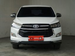 Toyota Innova Venturer Bensin 2.0 A/T 2017 1