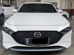 Mazda 2 G Skyactive A/T ( Matic ) 2020 Putih Km 17rban Gress Mulus