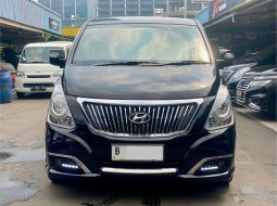 Hyundai H-1 Royale 2018 Putih