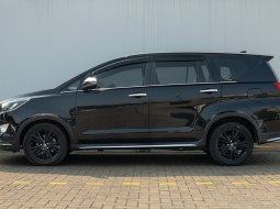 Toyota Innova Q Venturer 2.4 AT 2019 Attitude Black Mica - Dokumen Lengkap - Penawaran Spesial 6