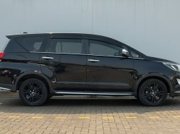 Toyota Innova Q Venturer 2.4 AT 2019 Attitude Black Mica - Dokumen Lengkap - Penawaran Spesial 5