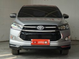 Toyota Innova Venturer Diesel 2.4 A/T 2018