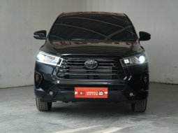 Toyota Innova V 2.4 Diesel A/T 2022