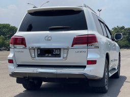 DIJUAL CEPAT LEXUS LX570 AT PUTIH 2014 TERMURAH 4