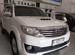 Toyota Fortuner 2.4 G AT 2013 Putih