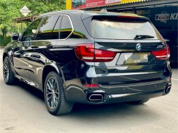 BMW X5 xDrive25d Hitam 4