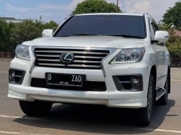 LEXUS LX570 AT PUTIH 2014 LULUS INSPEKSI TERMURAH 3