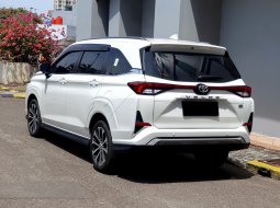 Toyota Veloz Q 2023 MPV putih km 16 ribuan tangan pertama dari baru cash kredit proses bisa dibantu 20