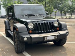 JEEP WRANGLER 3.8L BENSIN AT 2011 AT HITAM LOW KM, PROMO SPESIAL KREDIT