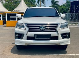 Lexus LX 570 2014 Putih