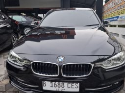 BMW 320i Matic Tahun 2017 Kondisi Mulus Terawat Istimewa Seperti Baru