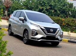 Nissan Livina VL AT 2022 silver km 5 ribuan cash kredit bisa dibantu 2