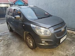 Chevrolet Spin LTZ 2013 Abu-abu