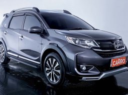 JUAL Honda BR-V E Prestige CVT 2019 Abu-abu