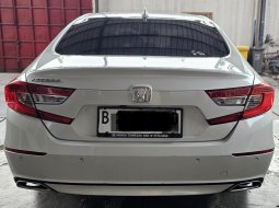 Honda Accord 1.5 Turbo A/T ( Matic ) 2019 Putih Km 40rban Mulus Gress Siap Pakai 5