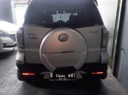 Daihatsu Terios ADVENTURE R 2015 Silver 3