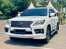 Jual mobil Lexus LX 2014