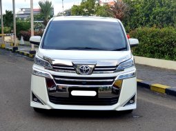 Toyota Vellfire 2.5 G A/T 2018 putih km 38rb sunroof cash kredit proses bisa dibantu