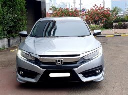 Honda Civic 1.5L Turbo 2017 es sedan km 26 ribuan cash kredit proses bisa dibantu