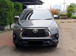 Toyota Venturer 2.4 A/T DSL 2021 abu diesel pajak panjang cash kredit proses bisa dibantu 2