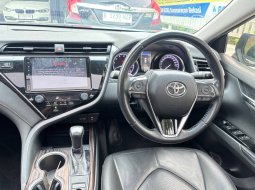 Toyota Camry V 2.5 Matic Tahun 2020 Kondisi Mulus Terawat Istimewa Seperti Baru 6