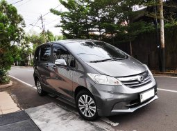 Honda Freed PSD Facelift Body Mulus Interior Orsinil Siap Pakai Plat B GENAP Pjk OKT 2025 Otr KREDIT