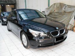 BMW 5 Series 520i E60 (GRADE A) Km53rb B GENAP Pjk JAN 2025 Ban 4 Baru Body Mulus Interior Original