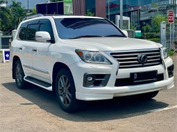 Lexus LX 570 2014 MPV