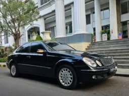 Mercedes-Benz E-Class E 280 Record ATPM Km 53rb B GANJIL Pjk MARET 2025 Body Mulus Interior Orsinil