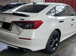 Honda Civic Turbo RS A/T ( Matic ) 2023 Putih Km 16rban Mulus Like New Siap Pakai 6