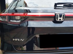 Honda HR-V 1.5 Spesical Edition 2023 hitam sensing km 27ribuan cash kredit proses bisa dibantu 7