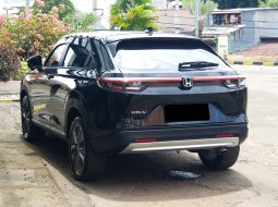 Honda HR-V 1.5 Spesical Edition 2023 hitam sensing km 27ribuan cash kredit proses bisa dibantu 8